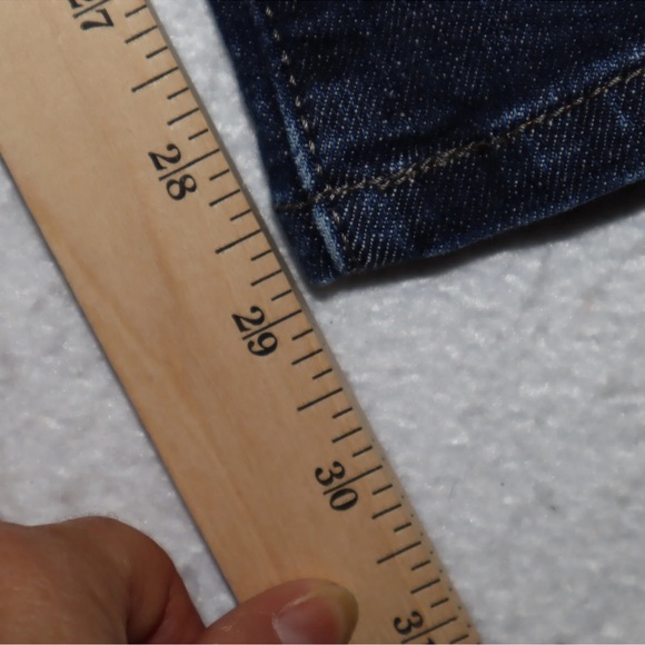 LEVI’S Perfectly Slimming Boot Cut 512 Jeans Size 12 Medium - Picture 10 of 11